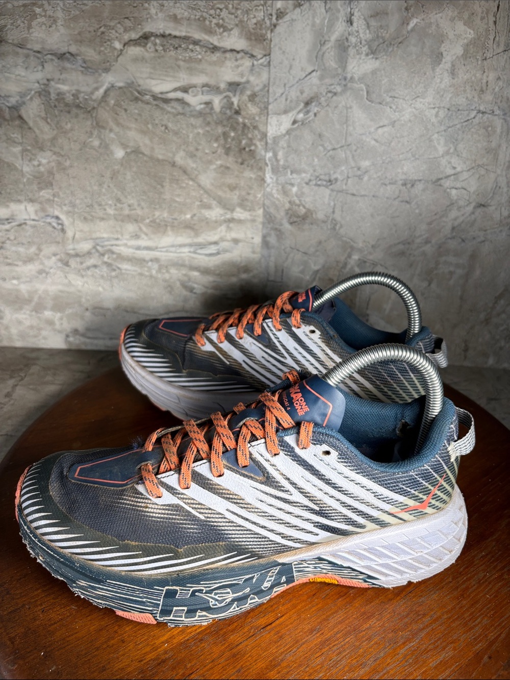 Hoka One One Speedgoat 4 Women’s Size 7.5 Athletic Shoes